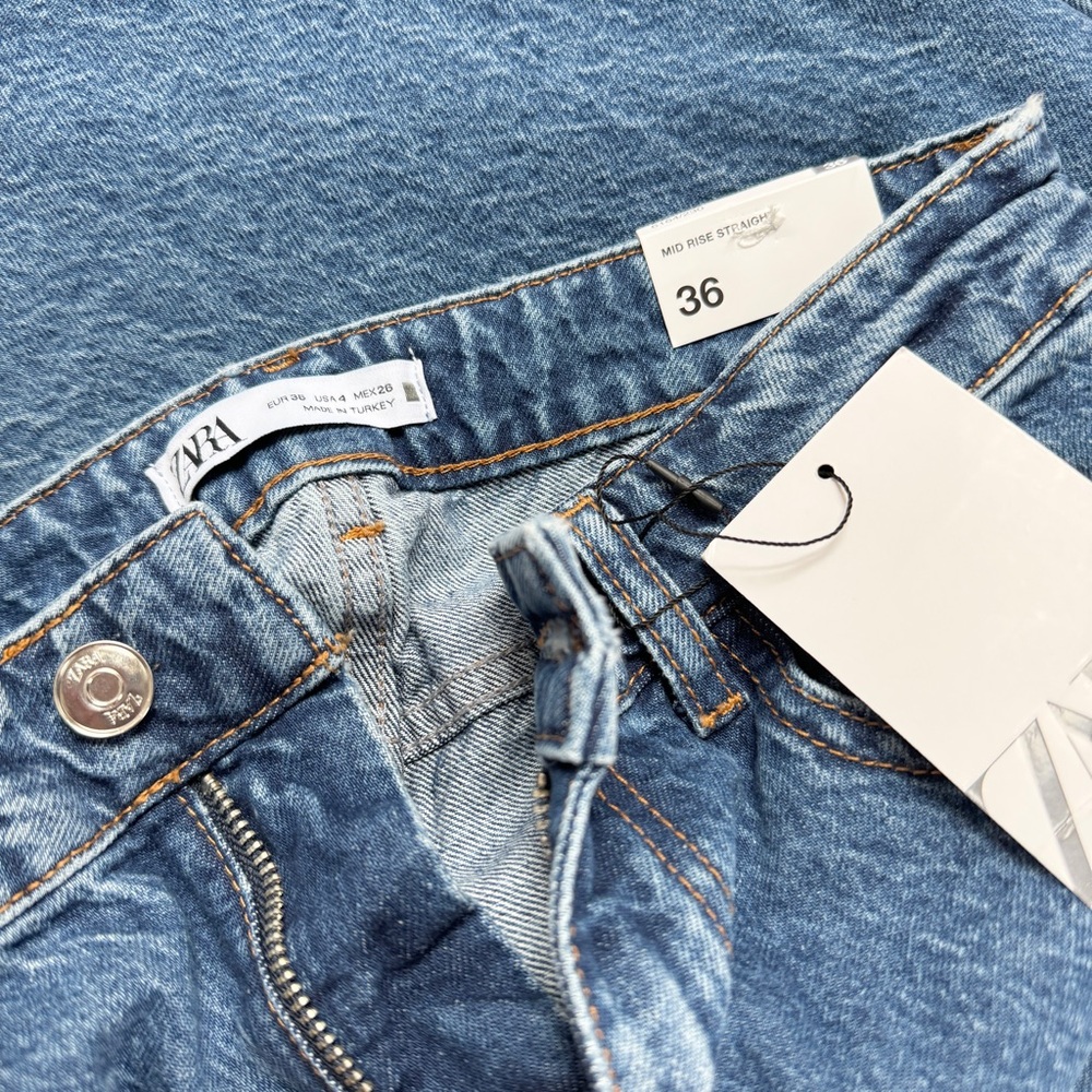 💙 NWT ZARA CUT OUT RHINESTONE CHAIN MOD RISE STRAIGHT JEANS - Picture 10 of 10